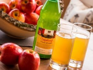 Walderhof Natz Farm stay *